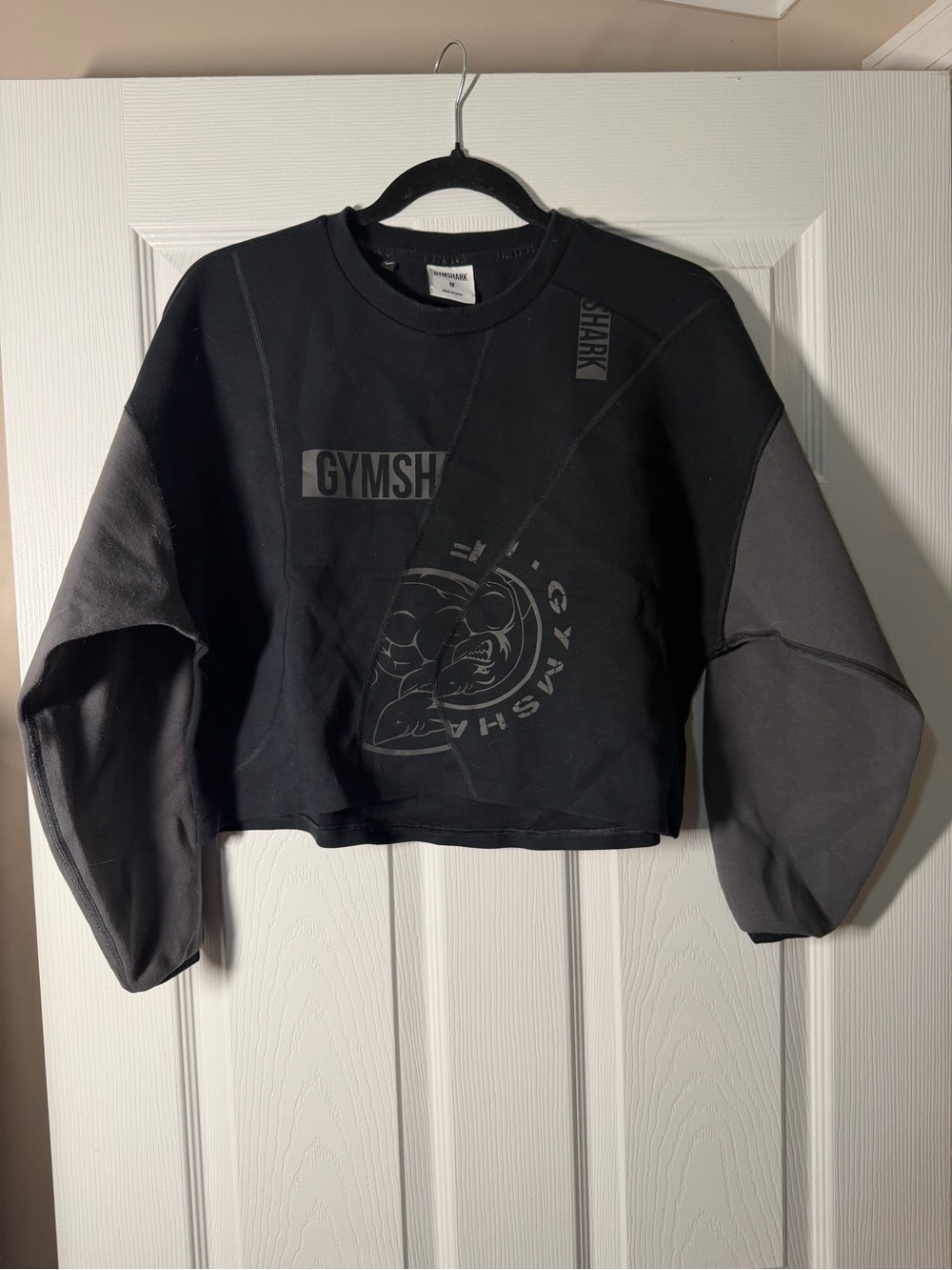 Gymshark Black Crewneck Sweatshirt with Subtle Logo